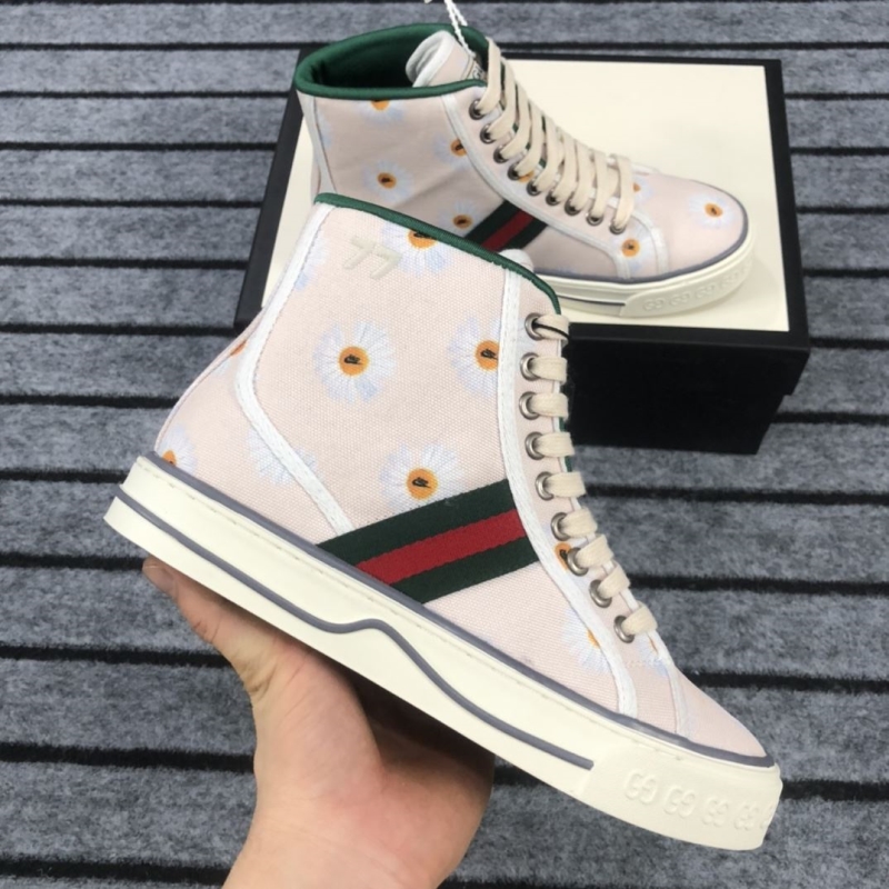 Gucci Casual Shoes